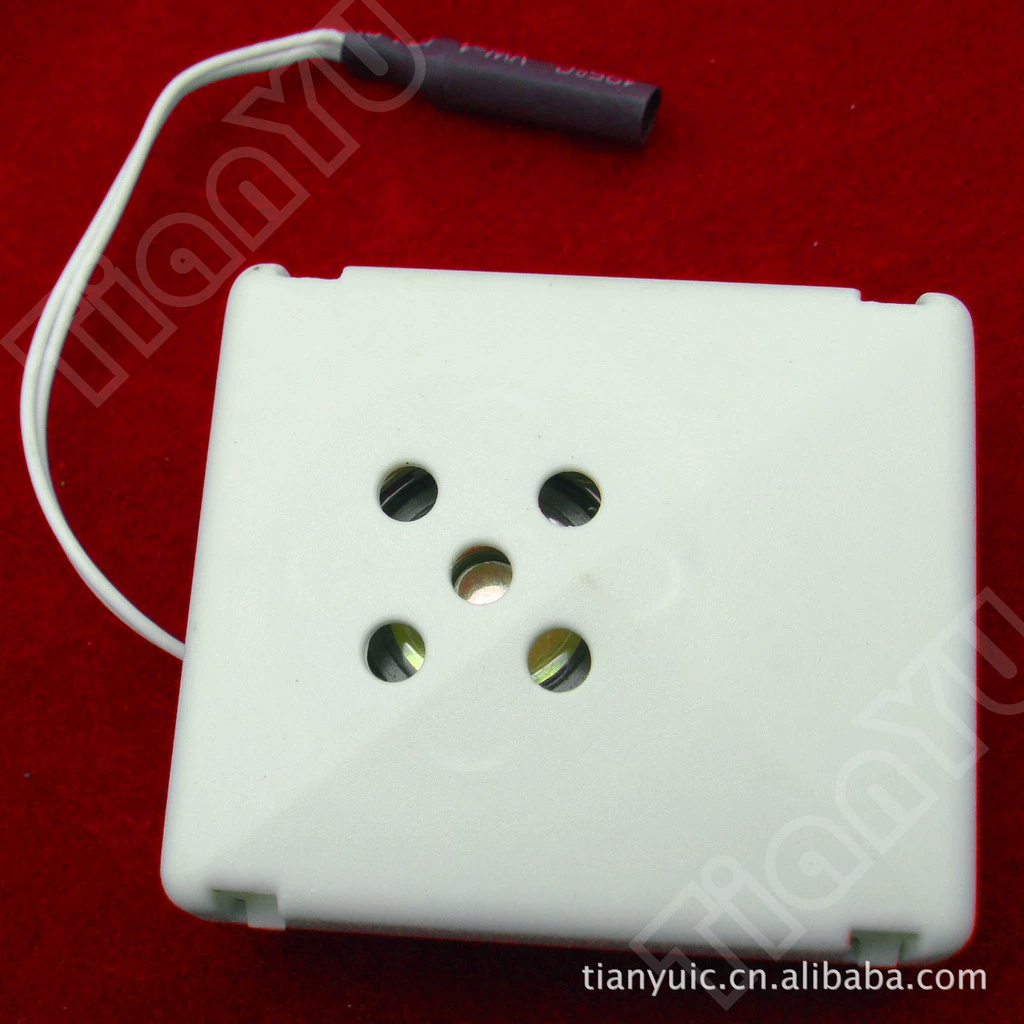 Film control light control Human sensing applause controlled hands, controlled vibration ghost laughes, witch laughing chip