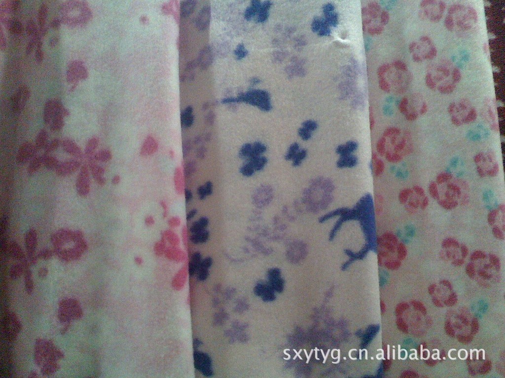 单面绒面料 小碎花系列印花面料 睡衣家居服面料 厂家直销