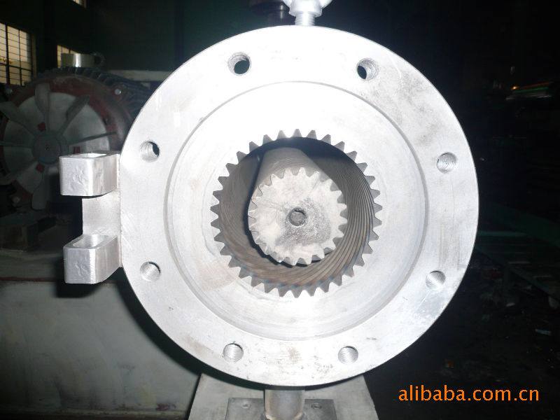 供应和订购 150 行星螺杆挤出机