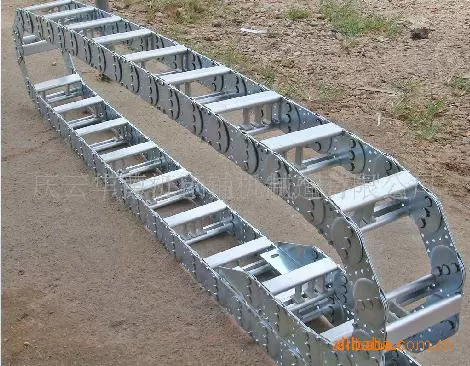 石油设备专用 称重量大  钢铝拖链