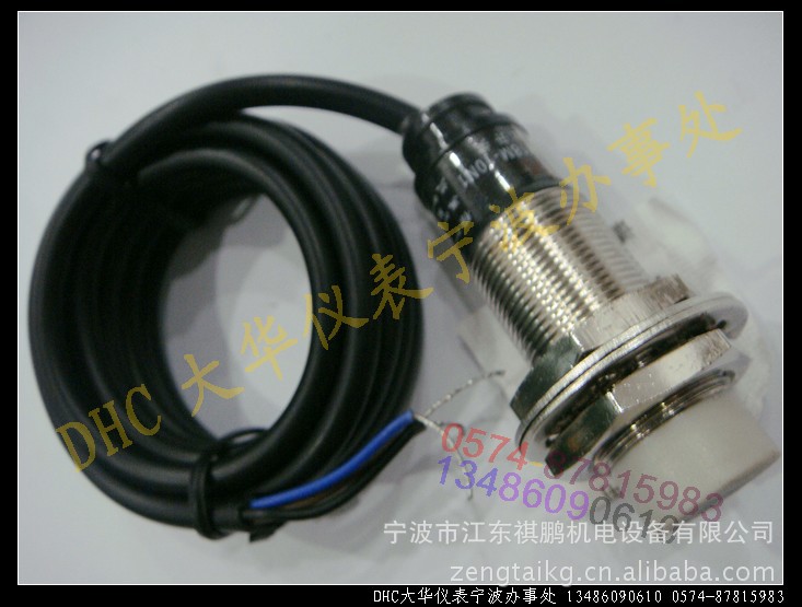 欣灵接近开关LJM18M-10D2短圆柱 非埋入式 直流两线 常闭 电感式