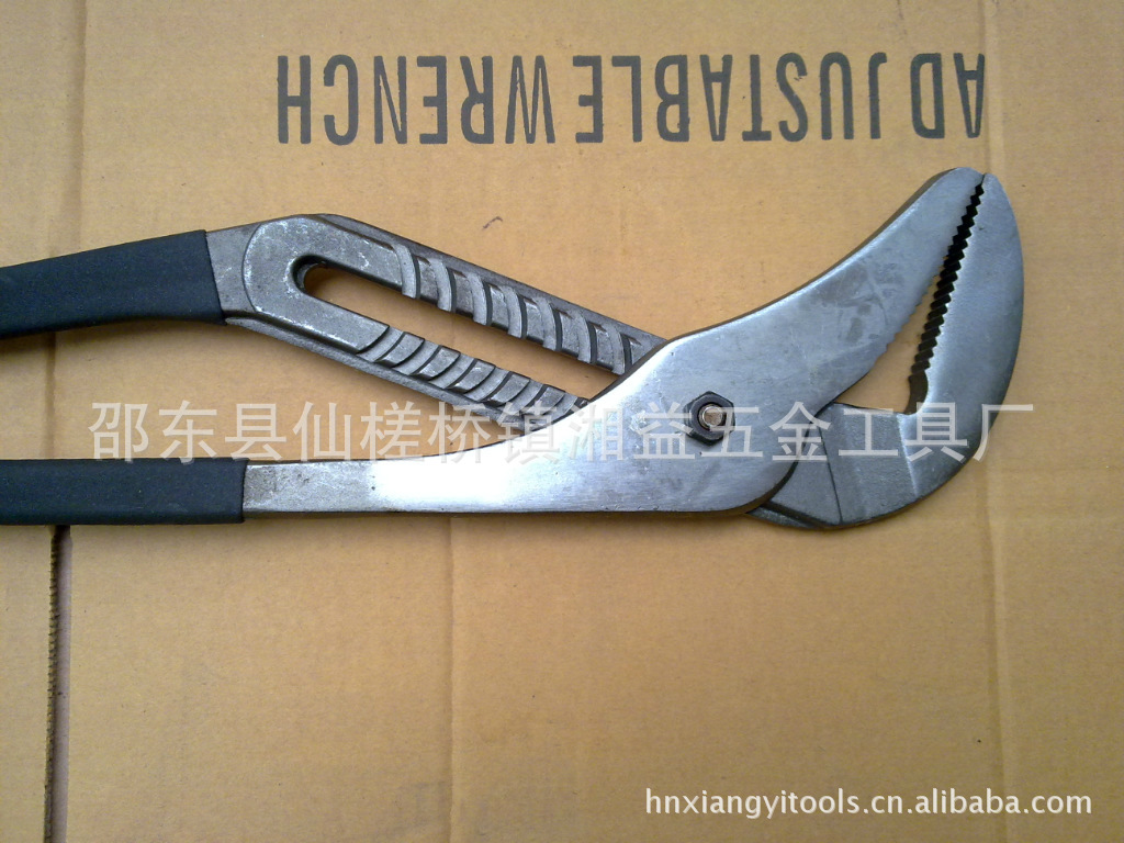 湘益五金工具低价供应16“18”45#钢水泵钳