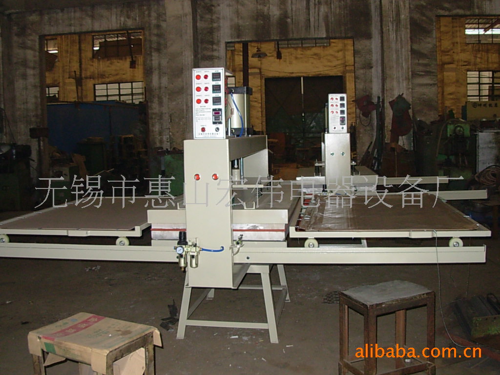 T恤烫画机 羽绒服压胶机 大型热转印设备气动双工位烫印机 烫画机