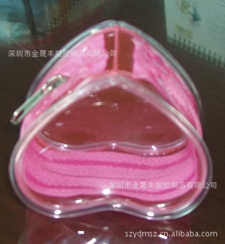 深圳供应 pvc心形胶骨袋 沐浴露软胶包装袋电压立体拉链收纳pvc袋