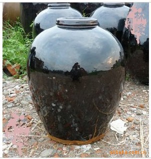supply Linfeng Ceramics quality goods Yixing Pottery 100 Jin capacity wine jar Wine jar large wine jar