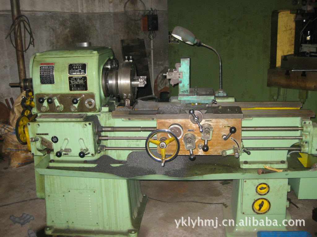 供应多头车床（保证产品的精度又能提高工作效率，省时省力。）
