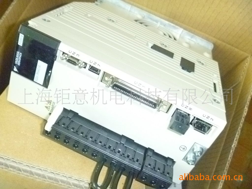 SGMGV-09ADC61;MDS-B-V2-3535;SGMGH-44DCA6H-OY;HG-SR81J