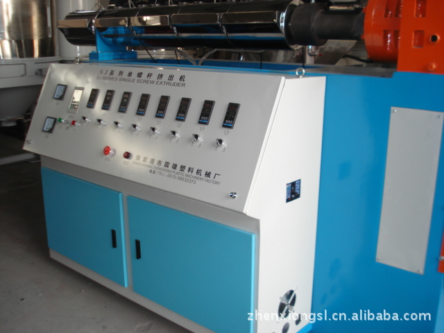 PE PIPE EXTRUSION LINE