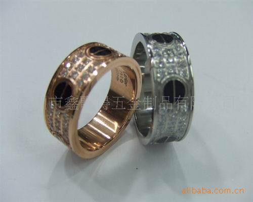 专业提供铂金电镀，白金电镀，饰品电镀，IP电镀，真空电镀