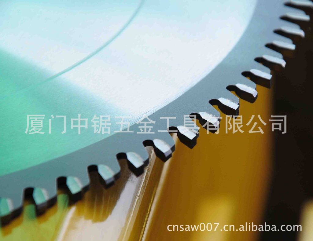 厦门中锯厂家供应木工锯片、精密裁板锯锯片、硬质合金锯片