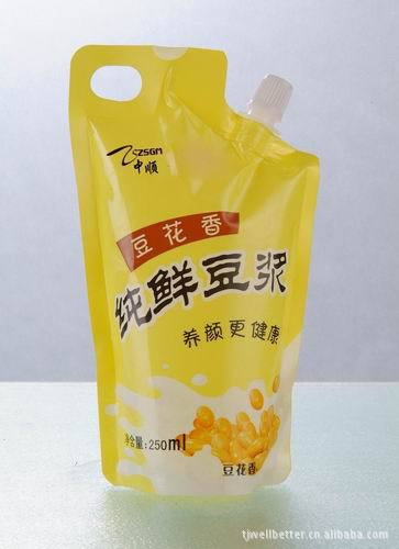 自立袋立式袋液体牛奶豆浆灌装封口机