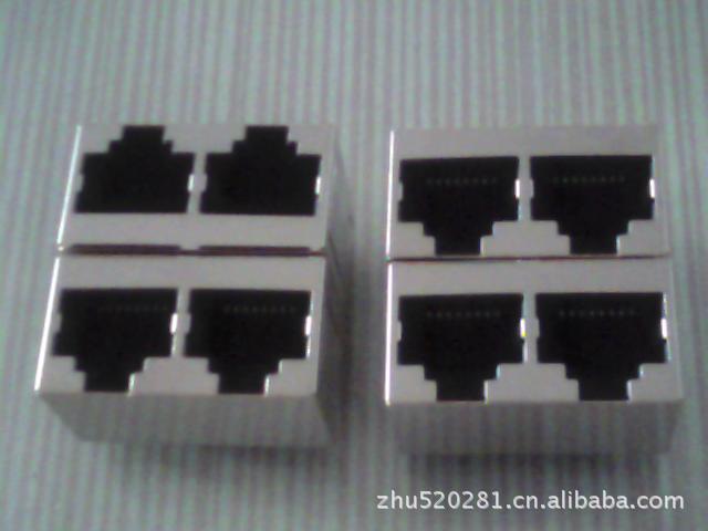单层双口RJ45屏蔽插座，180度1x2，立式直插，网络接口