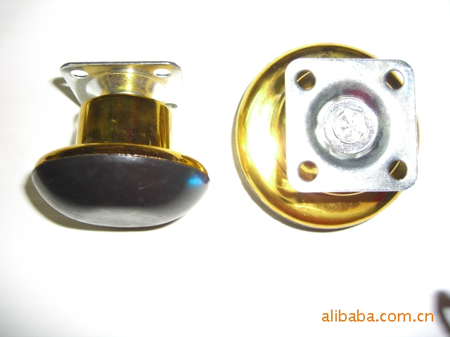 供应万向轮、尼龙轮、广东脚轮、家具轮