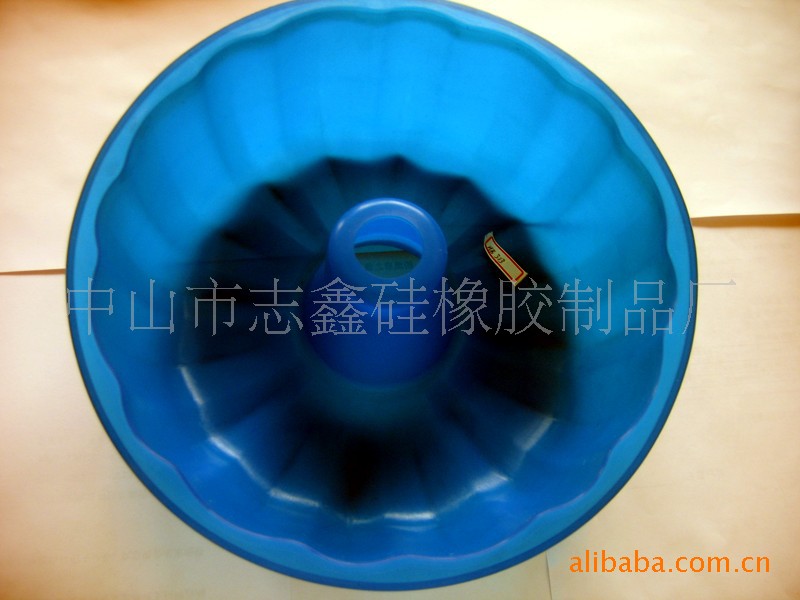 中山硅胶厂硅胶盘硅胶蛋糕盘食品级硅胶加工硅橡胶制品厂