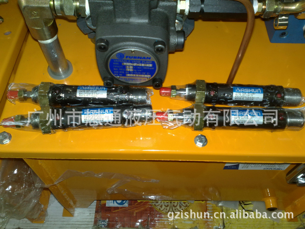 四拉杆液压缸，油缸，非标缸，液压泵站,液压系统，液压站5.5KW