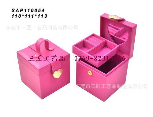 2025年新款仿皮手链盒,  耳钉盒 戒指盒 珠宝盒 各种礼品盒订/做