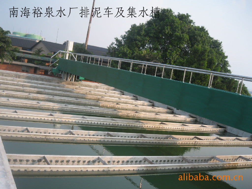 厂家直销虹吸式排泥机、刮泥机、吸泥机、刮吸泥机