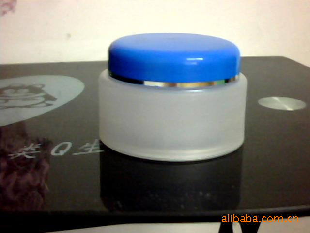 供应40ML带内胆膏霜盒。化妆品膏霜盒