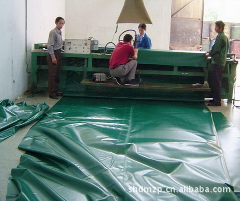 【加工批发现货】 厚650gPVC布 篷布 油布