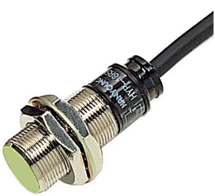 Поставьте Hanyoung Nux Han Rong рядом с выключателем HYP-12R_4PC