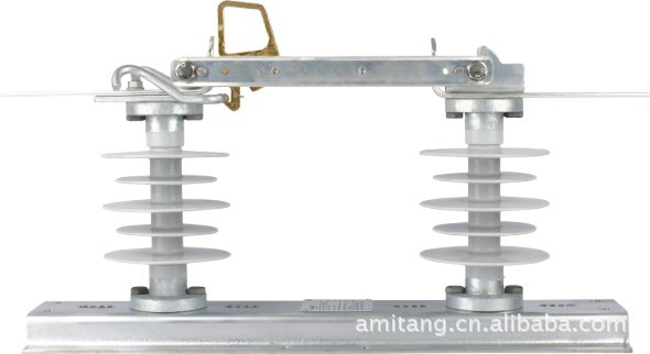 批量生产美标系列柱上单项隔离开关DCD-12/630A DGD-12