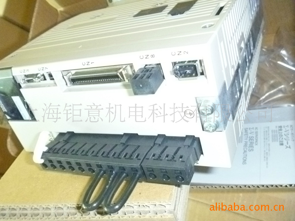 SGDM-75ADA;RYS201S3-VSS;R88M-K40030T-OS2-Z;SGMAH-A8A1A-YB11