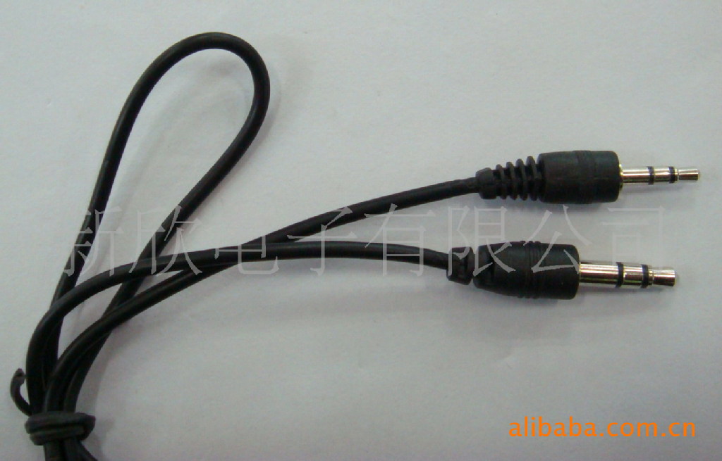 2.5转3.5对录线 2.5公转3.5公音频线 车载音频线 线长50cm