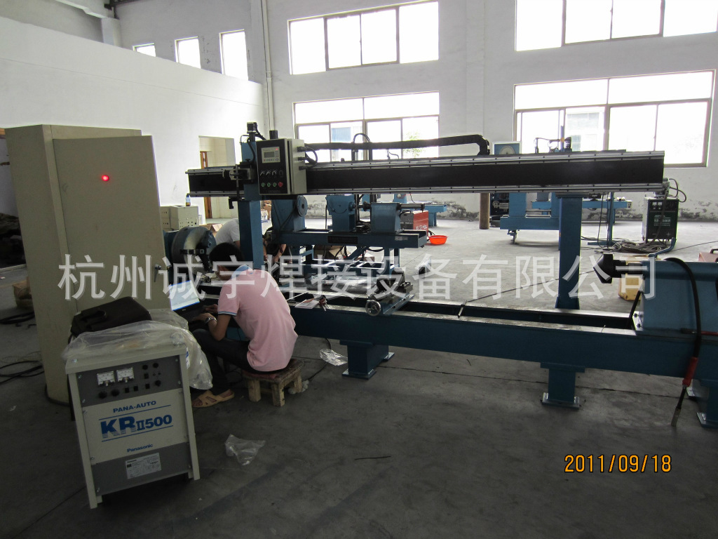 供应油缸焊机，油口焊机，油缸全自动环缝焊机(图)