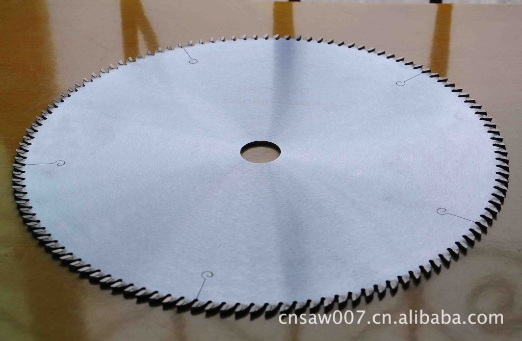   销售亚克力各系列亚克力板材、相框45度斜切合金锯片