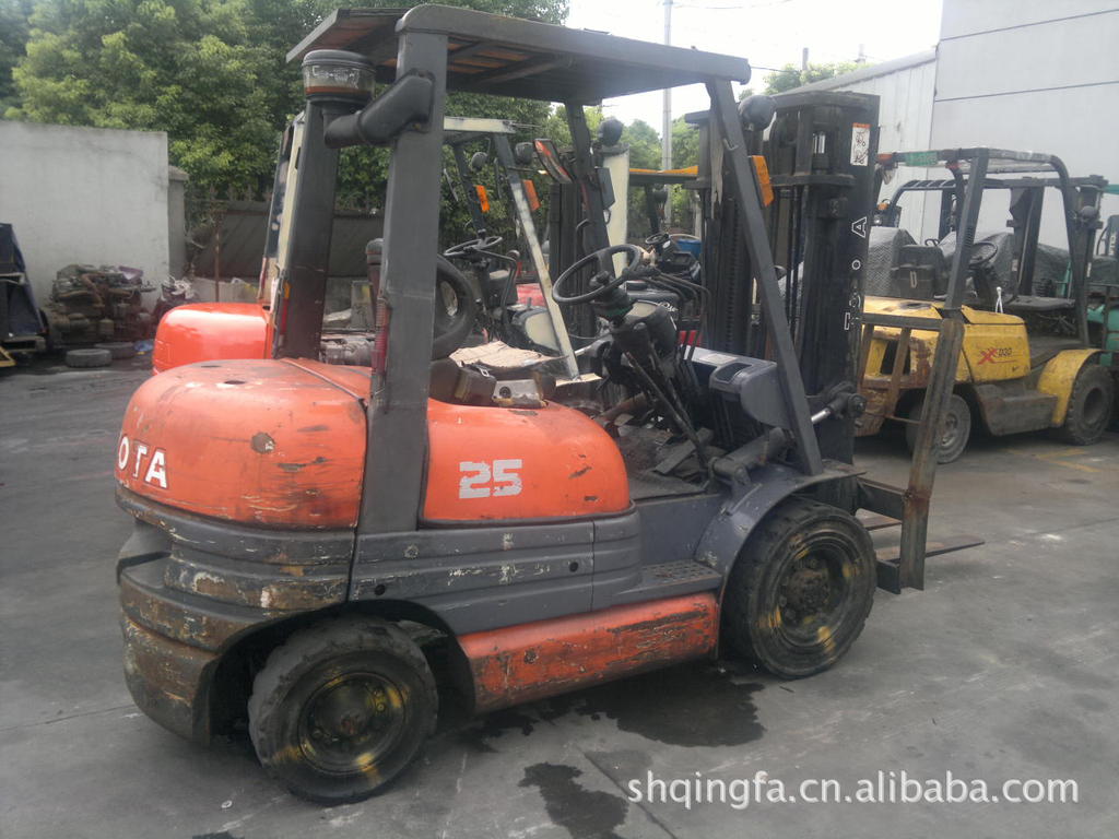 销售toyota二手丰田叉车.1.5T-10T.型号5F.6F.7F