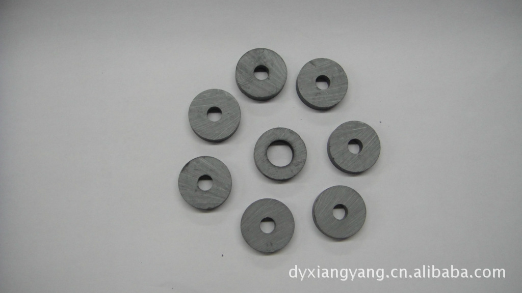 厂家供应各种规格强力磁铁 永磁磁铁 吸铁石磁铁批发