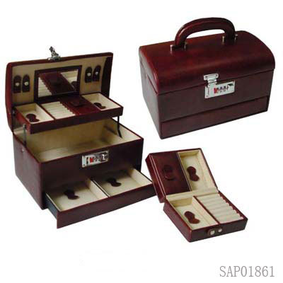 厂家直供新品欧美风珠宝盒 多层收纳首饰珠宝箱 PU皮革化妆包