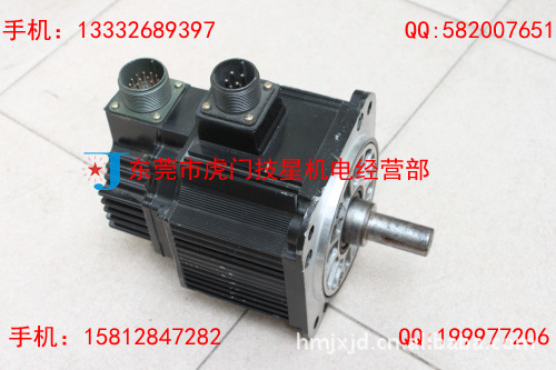 C 安川伺服电机 SGMG-05A2AB   SGMG-05A2AC  保修三个月