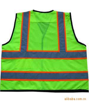 Retroreflective safe vest