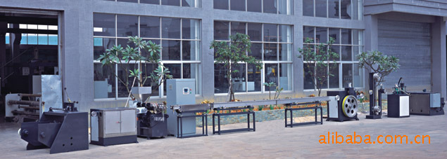 钢丝包覆押出机 优质挤出机 厂家直销挤出机设备