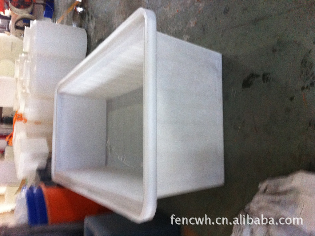 浙江慈溪滚塑厂大量供应方型塑料箱塑料桶印染周转箱从30L到4500L