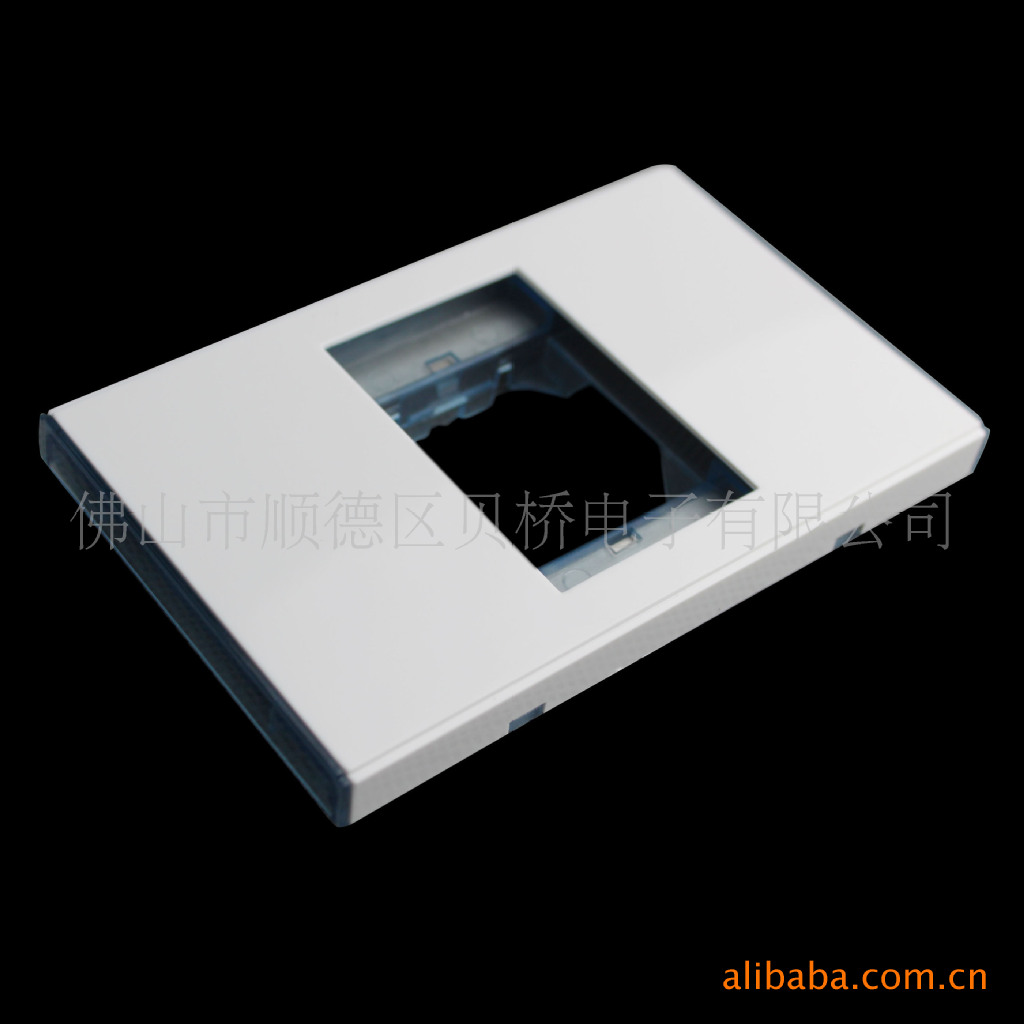 N118-801 一位外框5系列多功能模块搭配面框 美式墙插