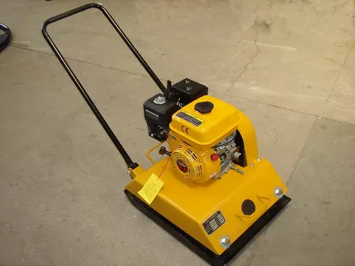 供应汽油机平板夯，电动，路面小型震动压路机重型发动机