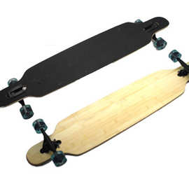厂价直供四轮竹木滑板 枫木长板滑板 成人滑板 公路板 舞板