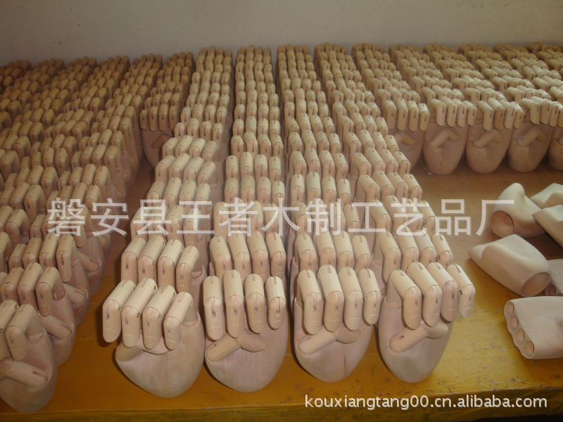 批发多尺寸关节可活动男女木手模型 木质美术用品手模型 厂家直供