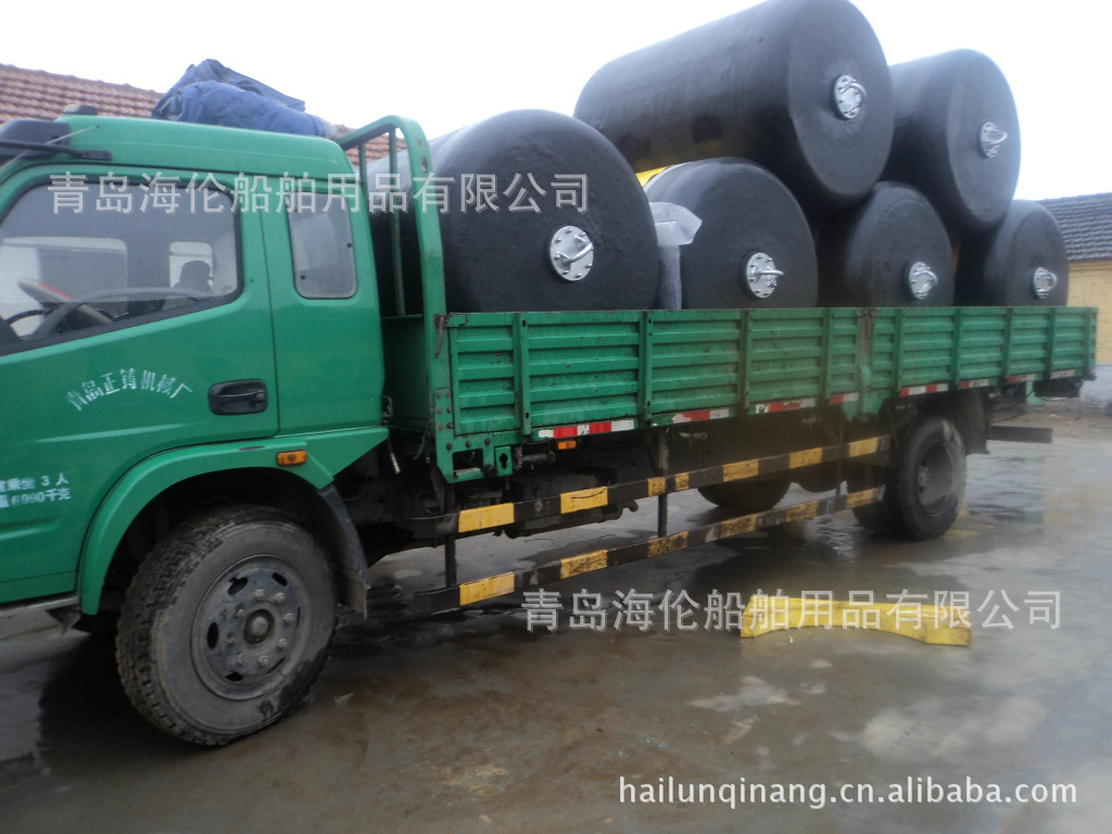 供应船用护舷靠球，橡胶靠球，聚氨酯EVA（4240图）防撞设施防撞