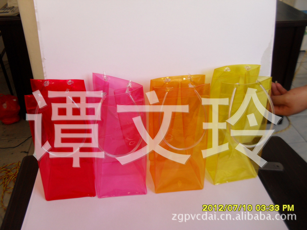 工厂直销pvc红酒袋、手提袋、礼品袋