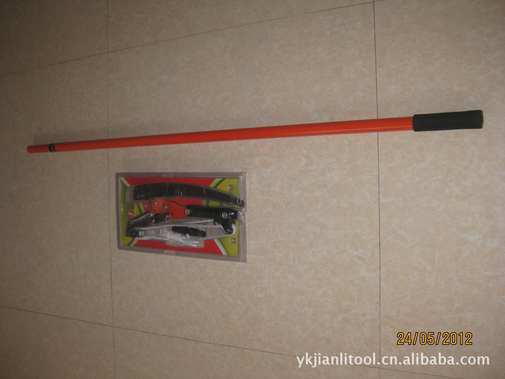 供应1.2-2.5米两节伸缩钢管