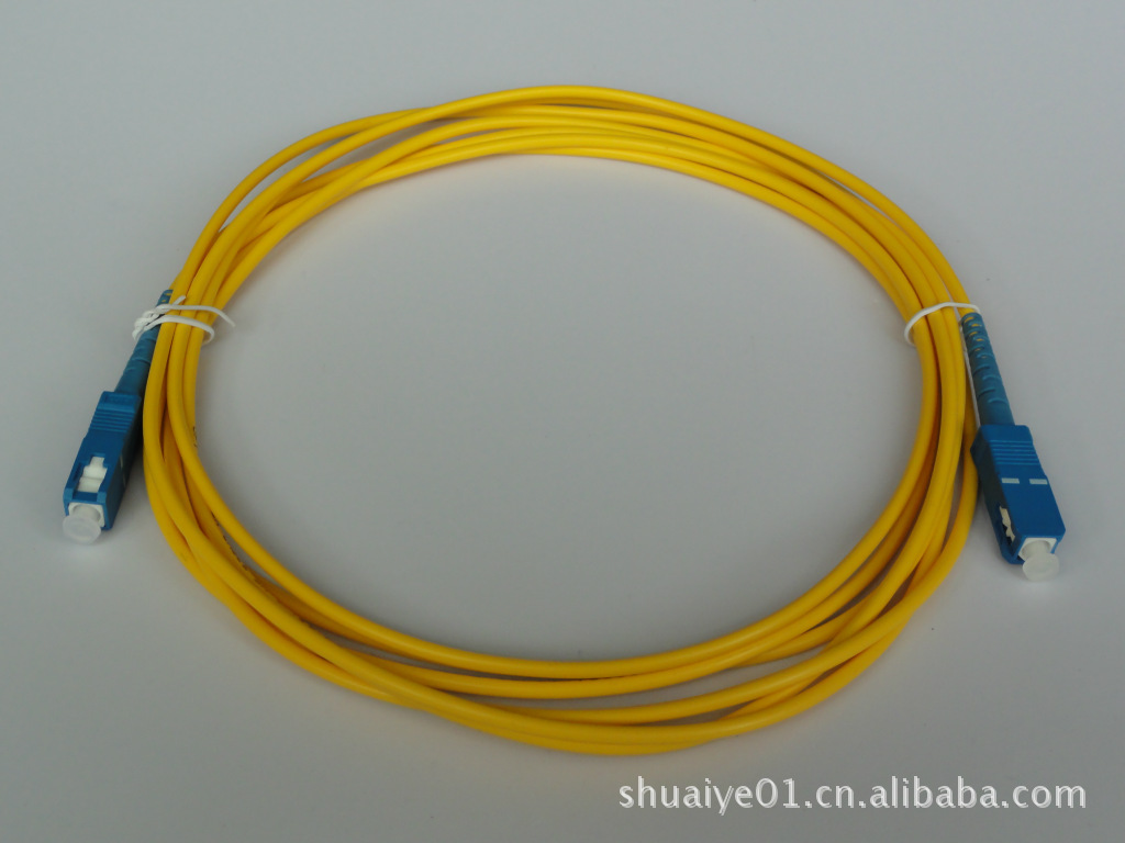 厂家直销SC-SC光纤跳线 单芯单模光纤跳线 包邮