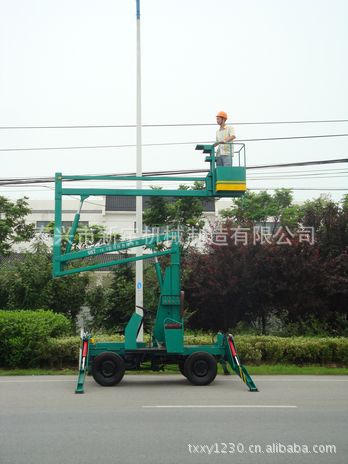 供应GKT型曲臂式高空作业平台 曲臂升降机  电动升降平台