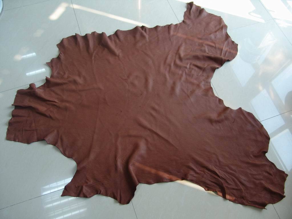 进口原材料 深褐色防水鹿皮 防水处理 劳保手套专用 劳工级别