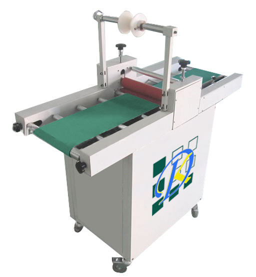 供应小型300宽输送带自动覆膜机/复膜机/贴膜机