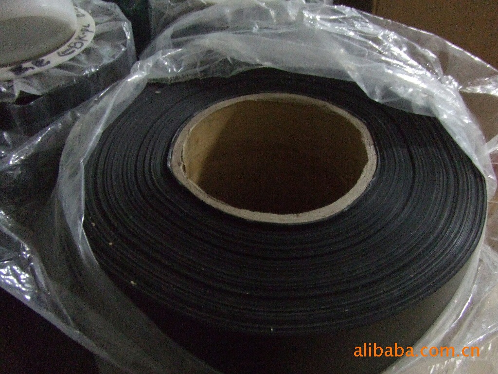 供应0.76mm黑色磨砂阻燃pc卷材及片材  可分卷切片