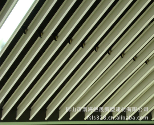 金牌供应商实力厂家生产设计各种垂帘挂片J型S型铝合金挂片天花板|ms