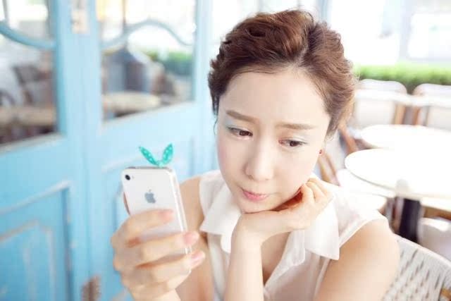 Connecteur pour téléphone portable - Ref 323529 Image 13